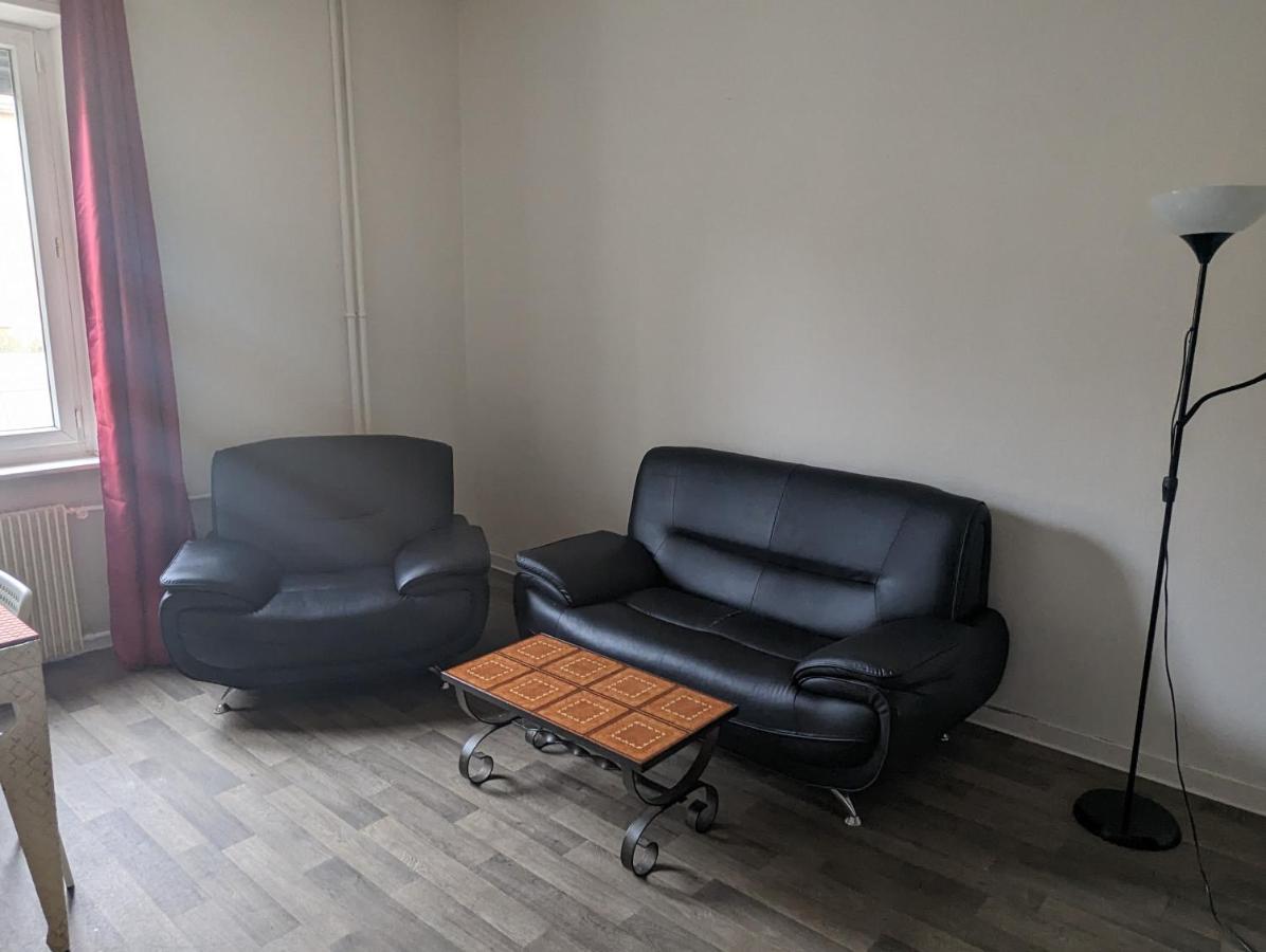 Le Thannois - Appartement 2 Chambres, Salon, Cuisine Equipee, Parking Et Wifi Gratuit ミュルーズ エクステリア 写真
